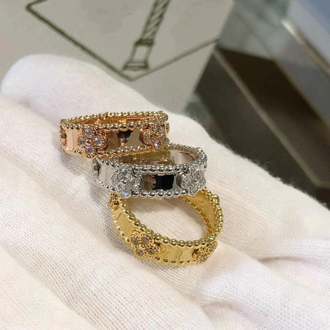 VCA PERLEE DIAMOND RING