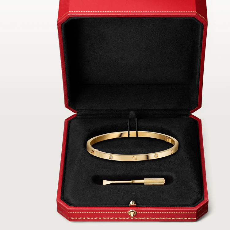 CARTIER LOVE BRACELET 3.65MM 6 DIAMONDS